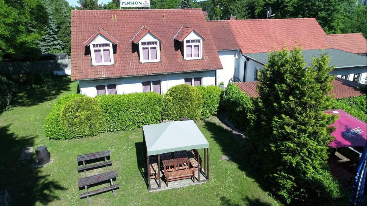 Pension Zum Lindeneck Lübz Exteriör bild